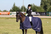 Luokan 20 Prix de Hipposport voittaja Therman Susanna ja Dragonheart