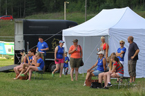 Talkooväki touhukkaana