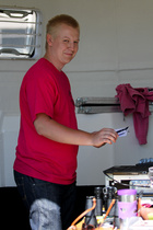 Mister DJ.